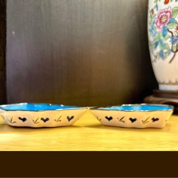 Vintage Kutahya Turkish Floral Ceramic Bowls - Picture 5 of 5